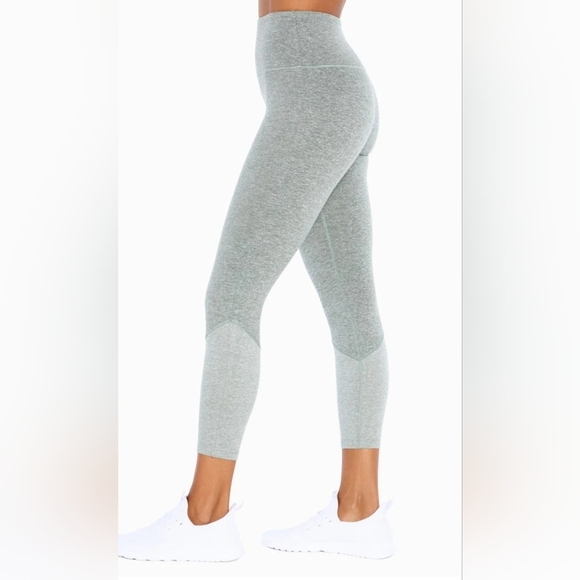 ZOBHA Amelia Ankle Legging - Picture 2 of 7